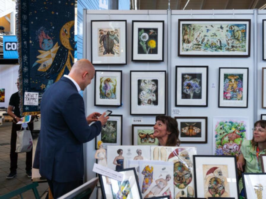 Kulturministeren-og-Kamilla-Wichmann-Copenhagen-Cimics-2024